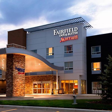Fairfield Inn & Suites By Marriott לטברידג' מראה חיצוני תמונה