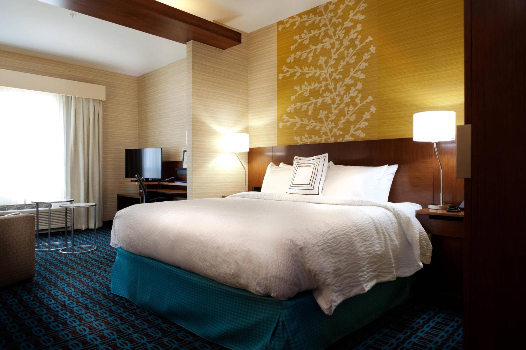 Fairfield Inn & Suites By Marriott לטברידג' מראה חיצוני תמונה